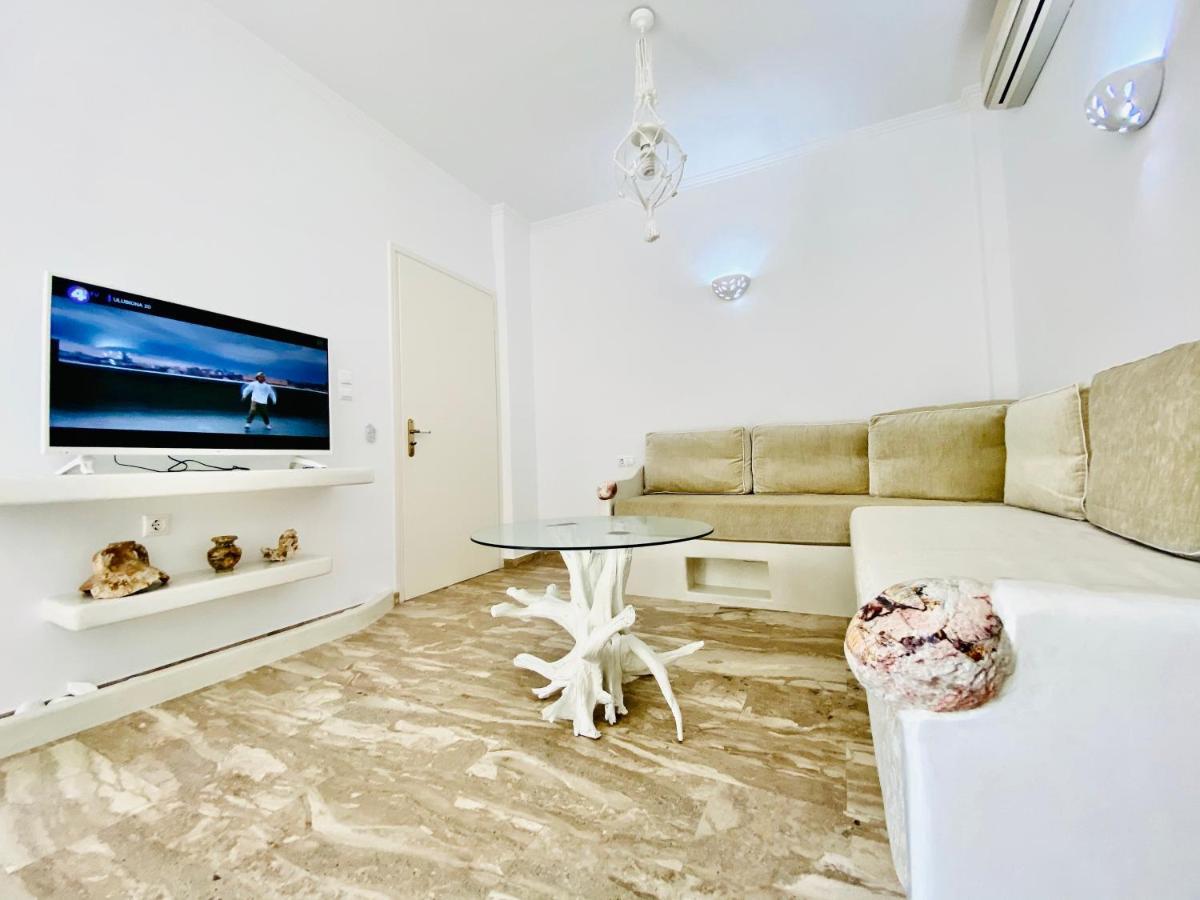 Deluxe Studios & Suites Ageri-Milos Адамас Экстерьер фото